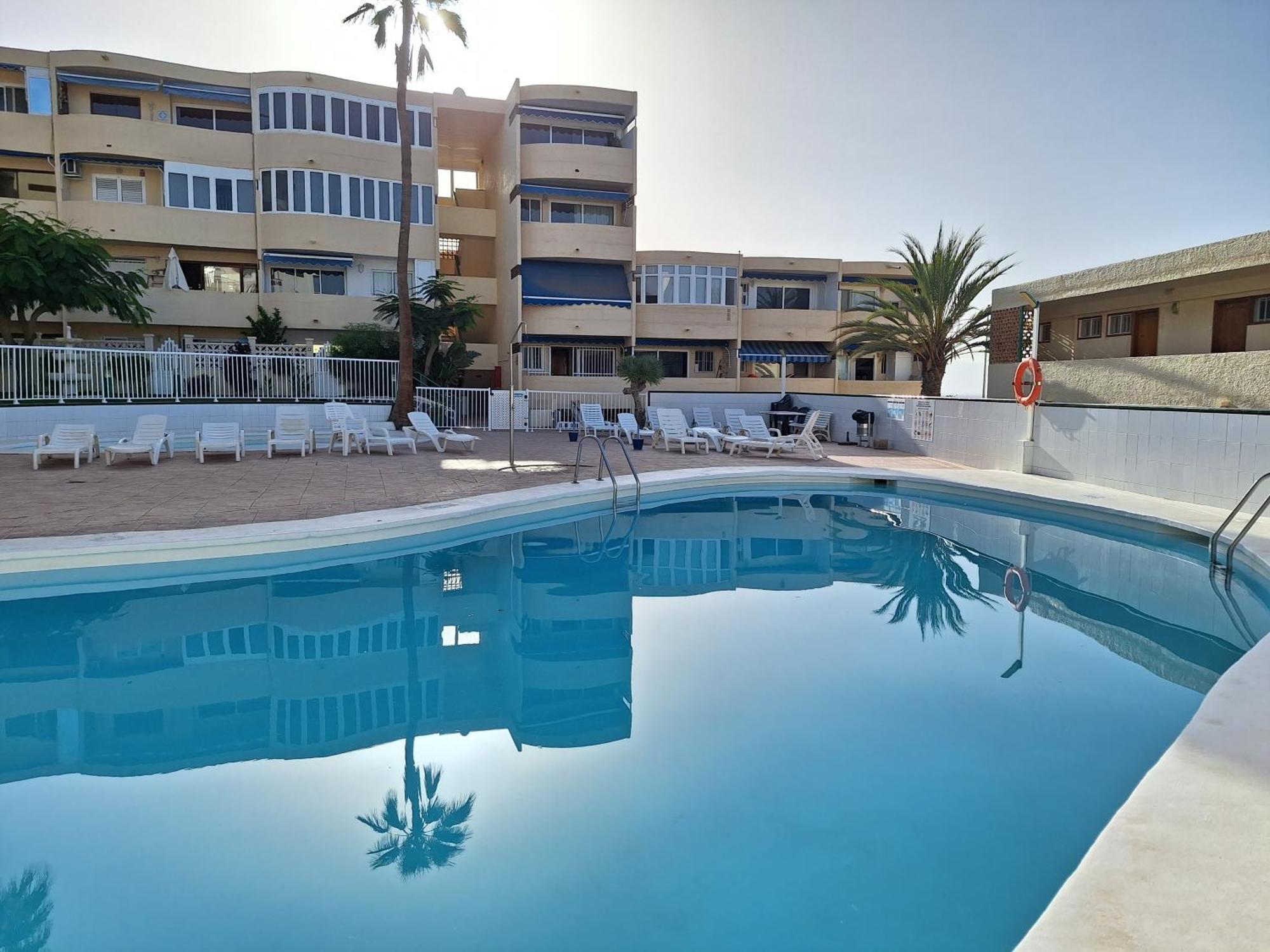 White And Quiet! Modern Apartment In San Agustin San Bartolomé 外观 照片